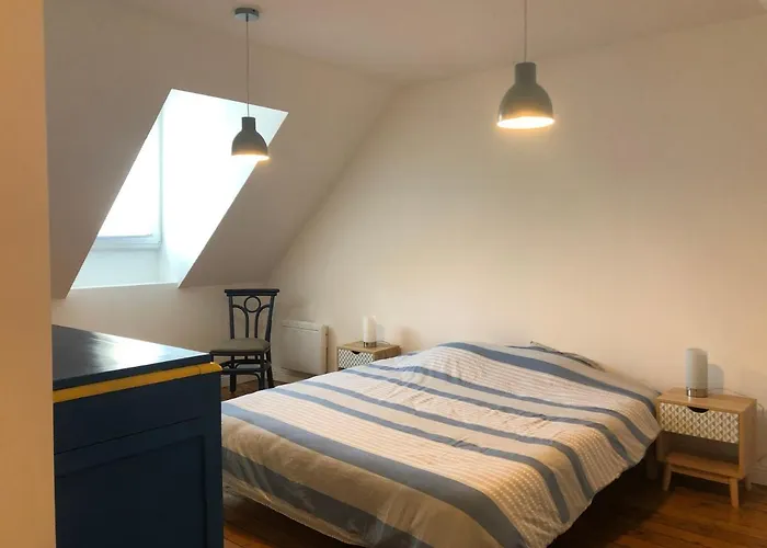 à 2 Minutes De La 5 Places